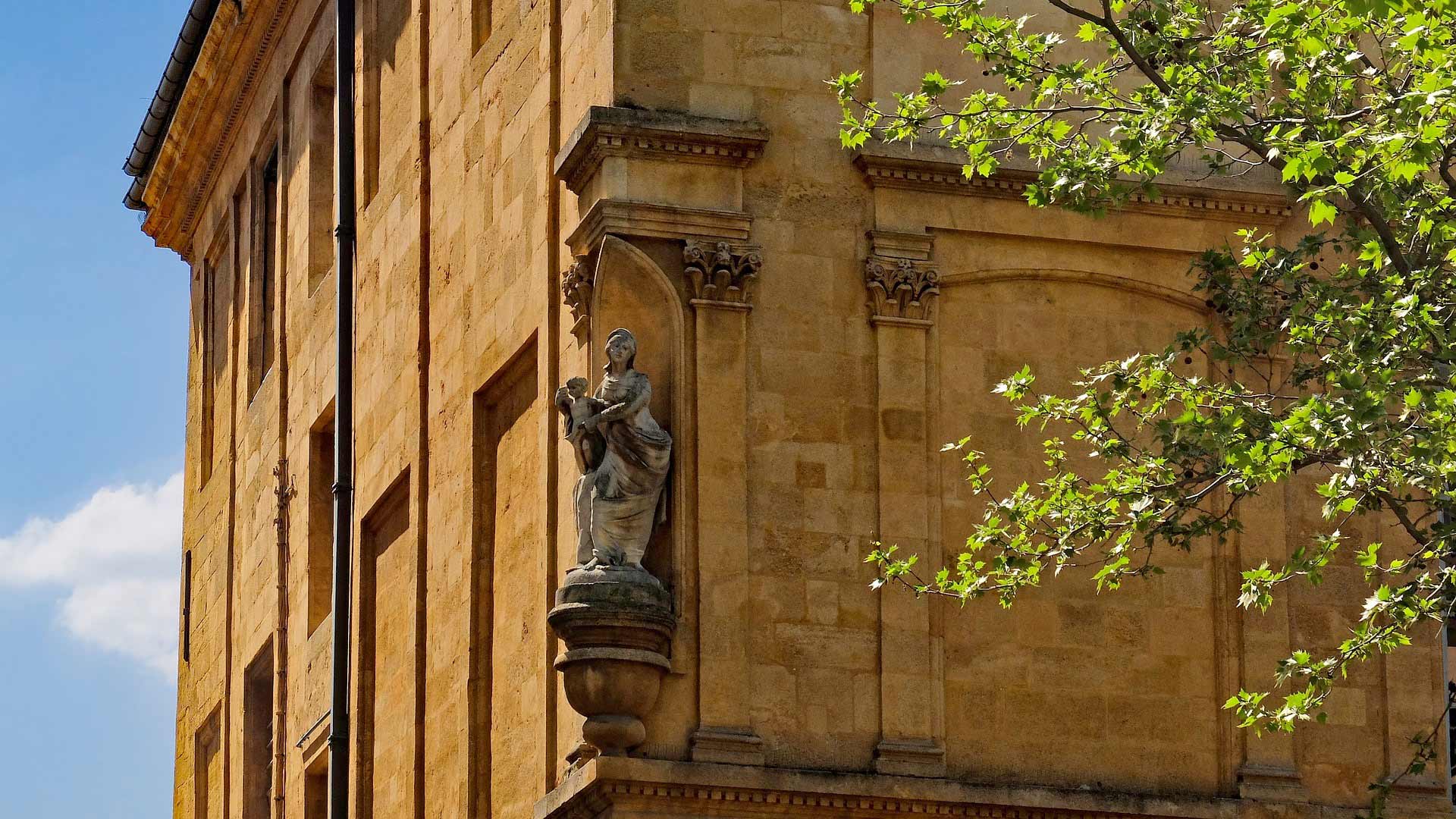 AixenProvence and its surroundings • Aix en Provence Office de Tourisme