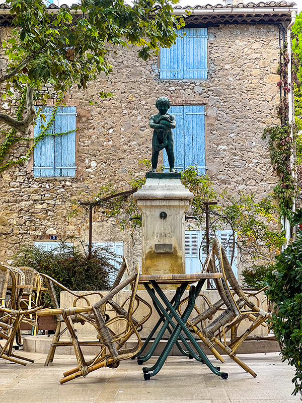 restaurant-la-place-puyloubier